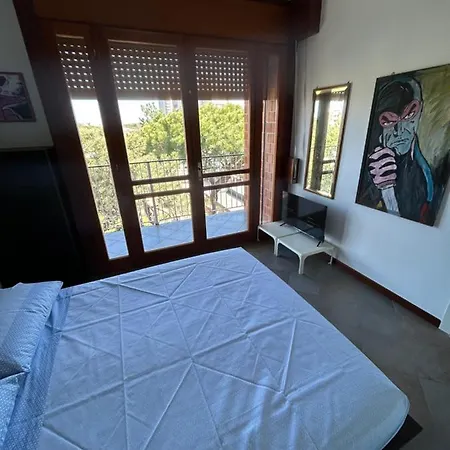 Apartment In Centro Con Vista - Parcheggio Gratuito E Wi-fi *