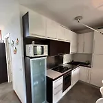 Appartement In Centro Con Vista - Parcheggio Gratuito E Wi-fi